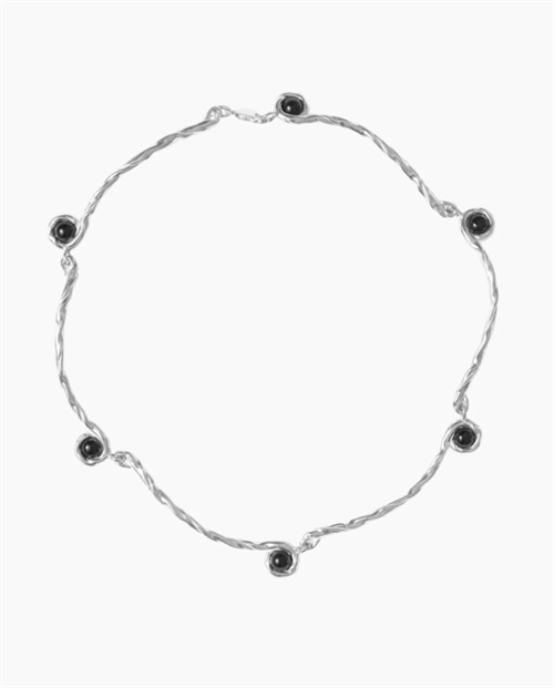 CORALI PETITE LAGO ONYX NECKLACE SILVER